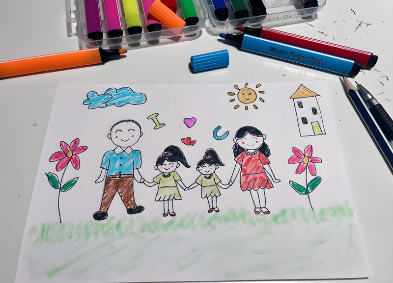 vẽ tranh gia đình 4 người đơn giản nhất 5