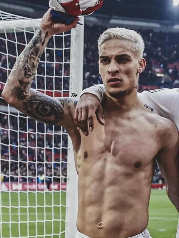 ảnh antony ngầu (17)