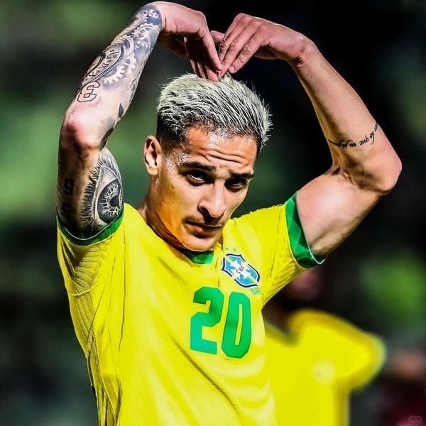 ảnh antony ngầu (18)