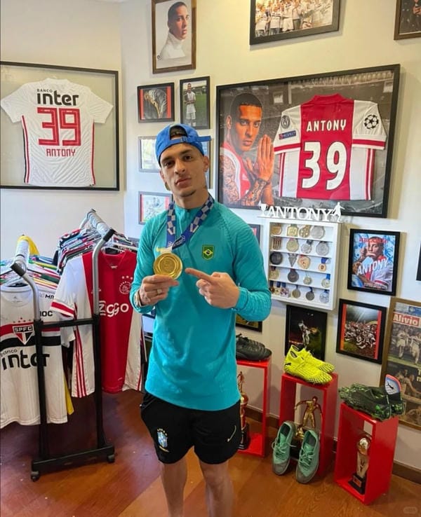 ảnh antony ngầu (24)