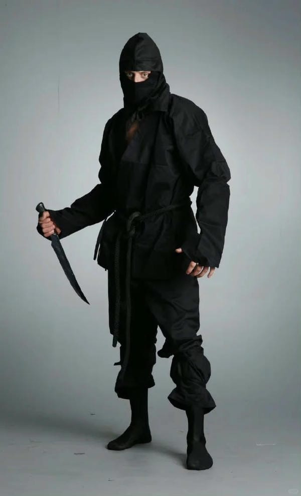 ảnh cầm dao ngầu (7)