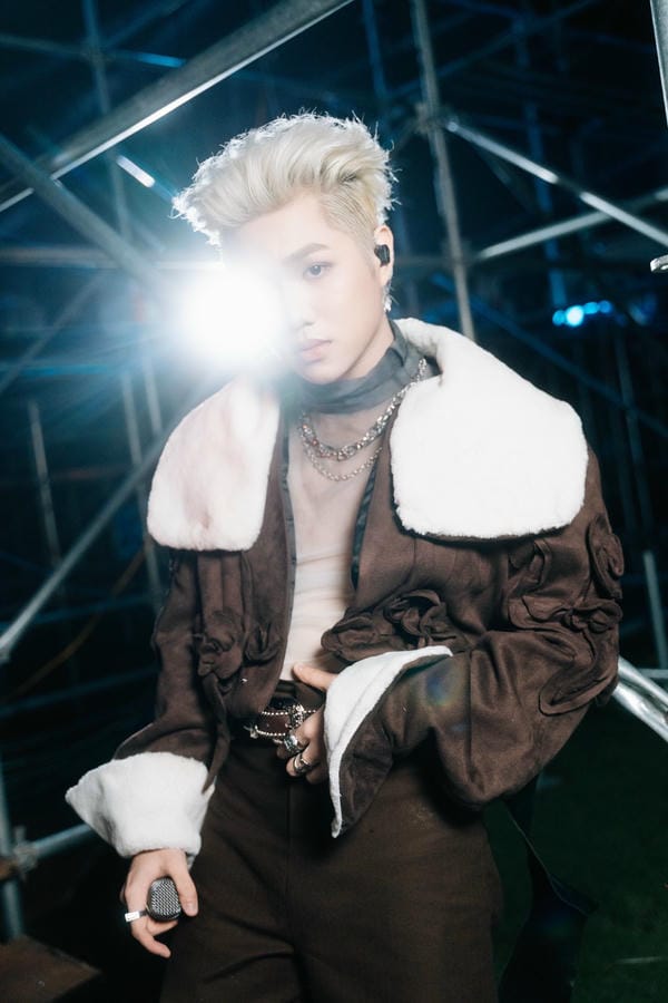 ảnh captain boy ngầu (5)