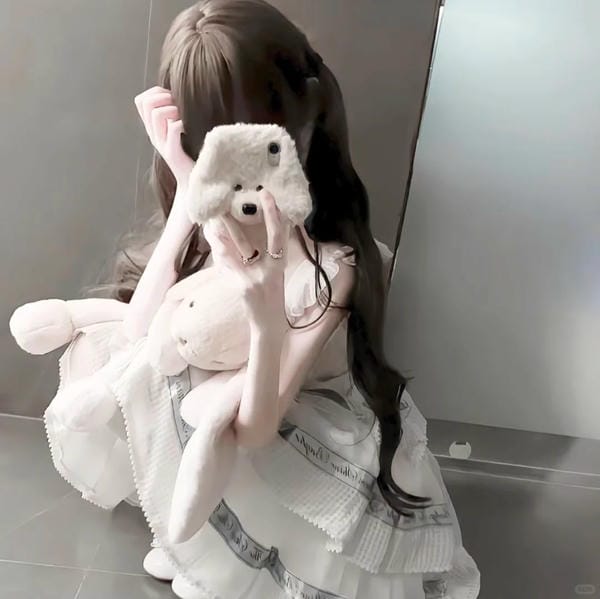 ảnh gái k8 che mặt (21)