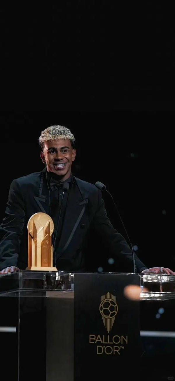 ảnh lamine yamal ngầu (13)