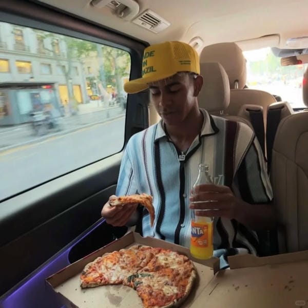 ảnh lamine yamal ngầu (26)