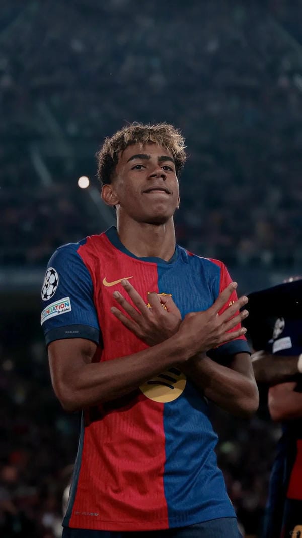 ảnh lamine yamal ngầu (3)