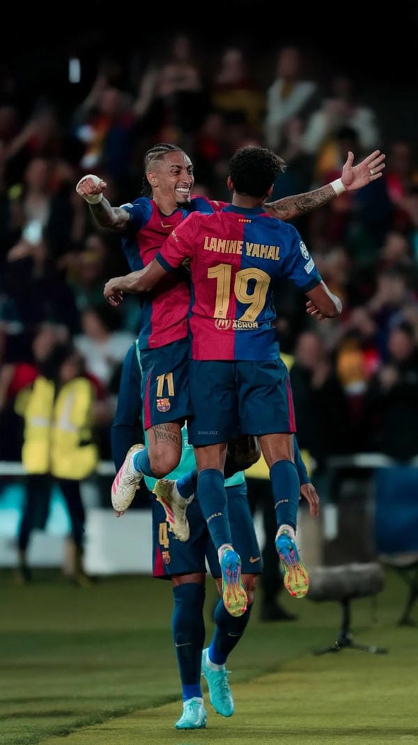 ảnh lamine yamal ngầu (4)