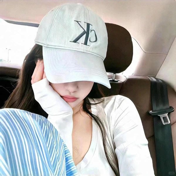 avatar ảnh girl che mặt ngầu (7)