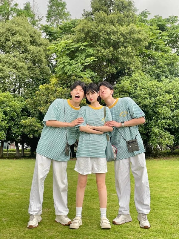 avatar nhóm 3 người vô tri (8)