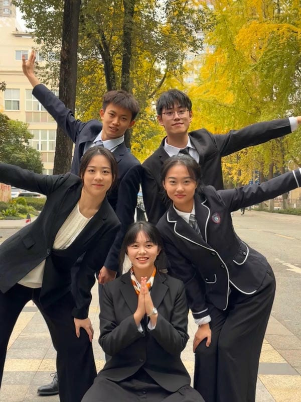 avatar nhóm 5 người vô tri (5)