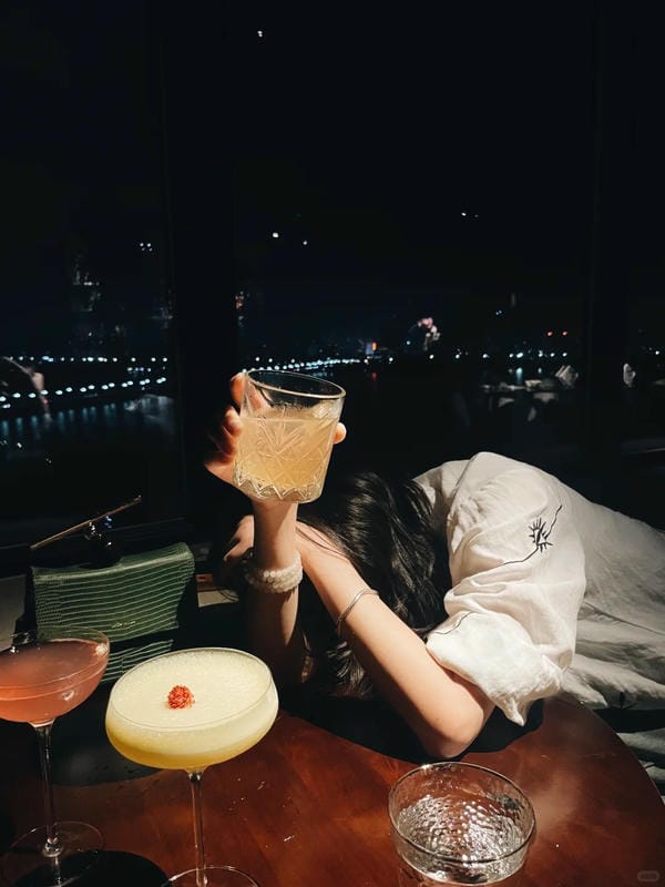 buồn ảnh bia rượu tự chụp (2)