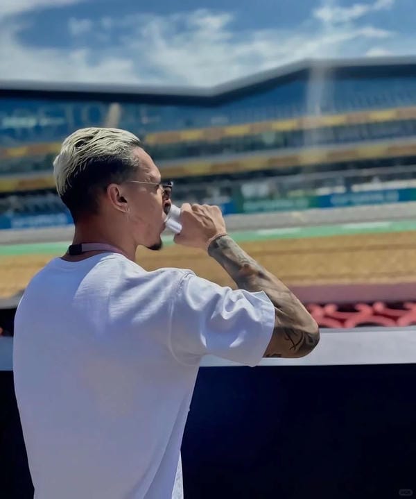 hình ảnh antony ngầu