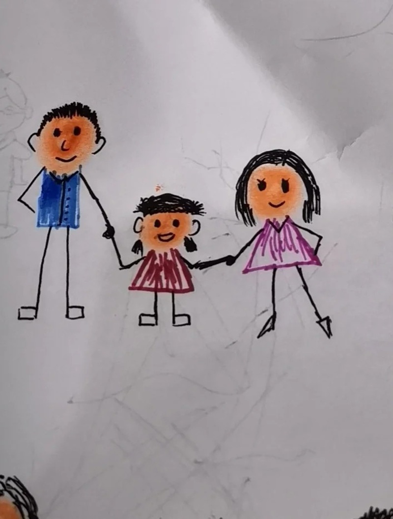 vẽ tranh đề tài gia đình 25