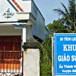 ca-van-thinh-la-ai-chan-dung-giao-su-tri-thuc-tieu-bieu-vung_174