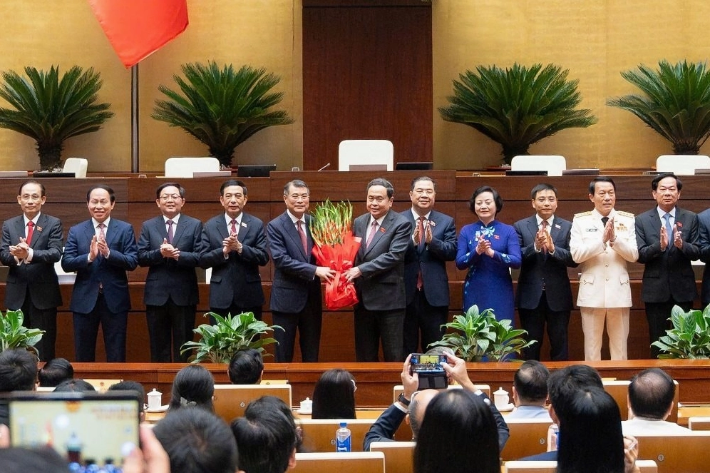 Chân dung Đỗ Trung Quân