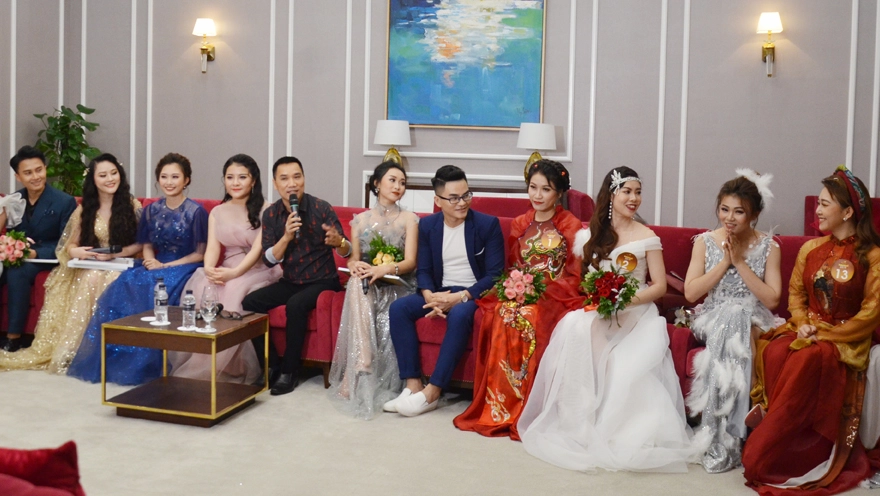 Chân dung nhà báo, ca sĩ Ngô Bá Lục