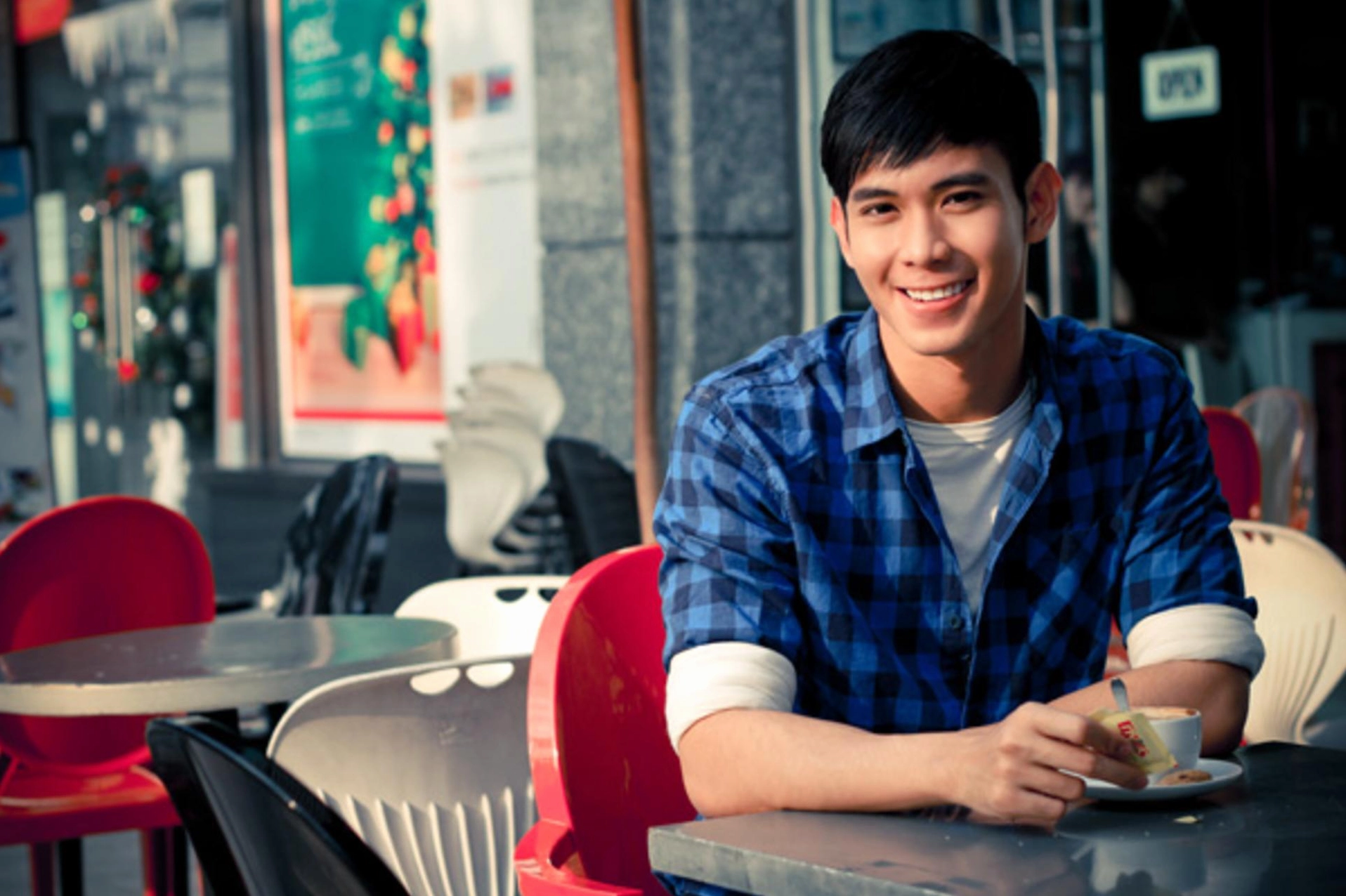 Diễn viên Hồ Vĩnh Khoa trong phim Hot boy nổi loạn