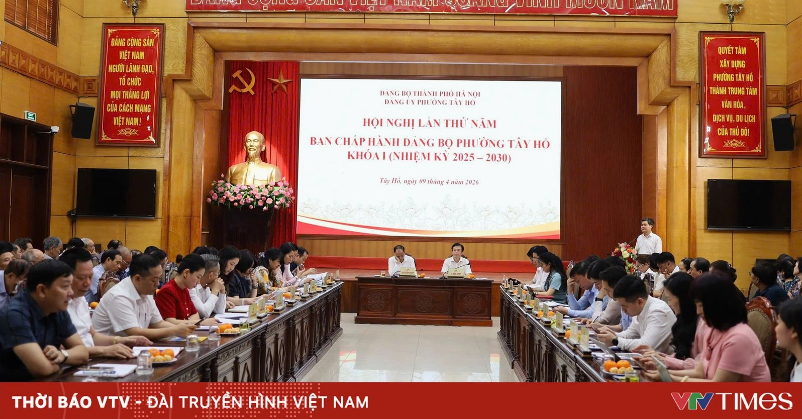 duy-phuong-la-ai-chan-dung-nghe-si-vuot-qua-song-gio-tim-an-_700