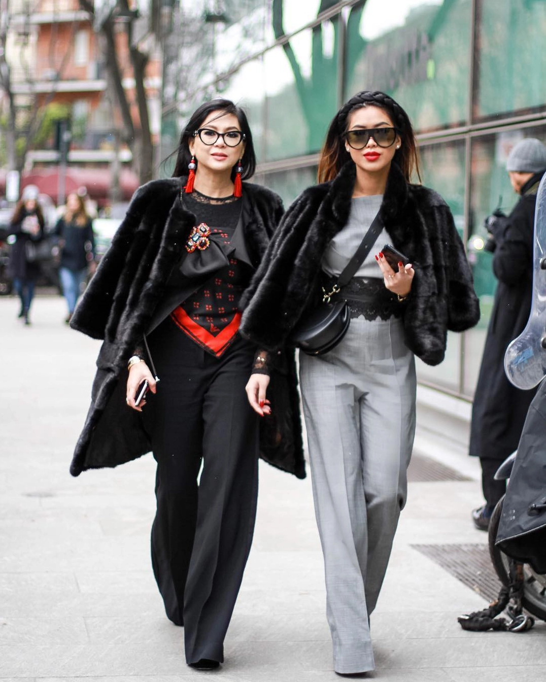 Gia đình chồng quyền lực của Tăng Thanh Hà.