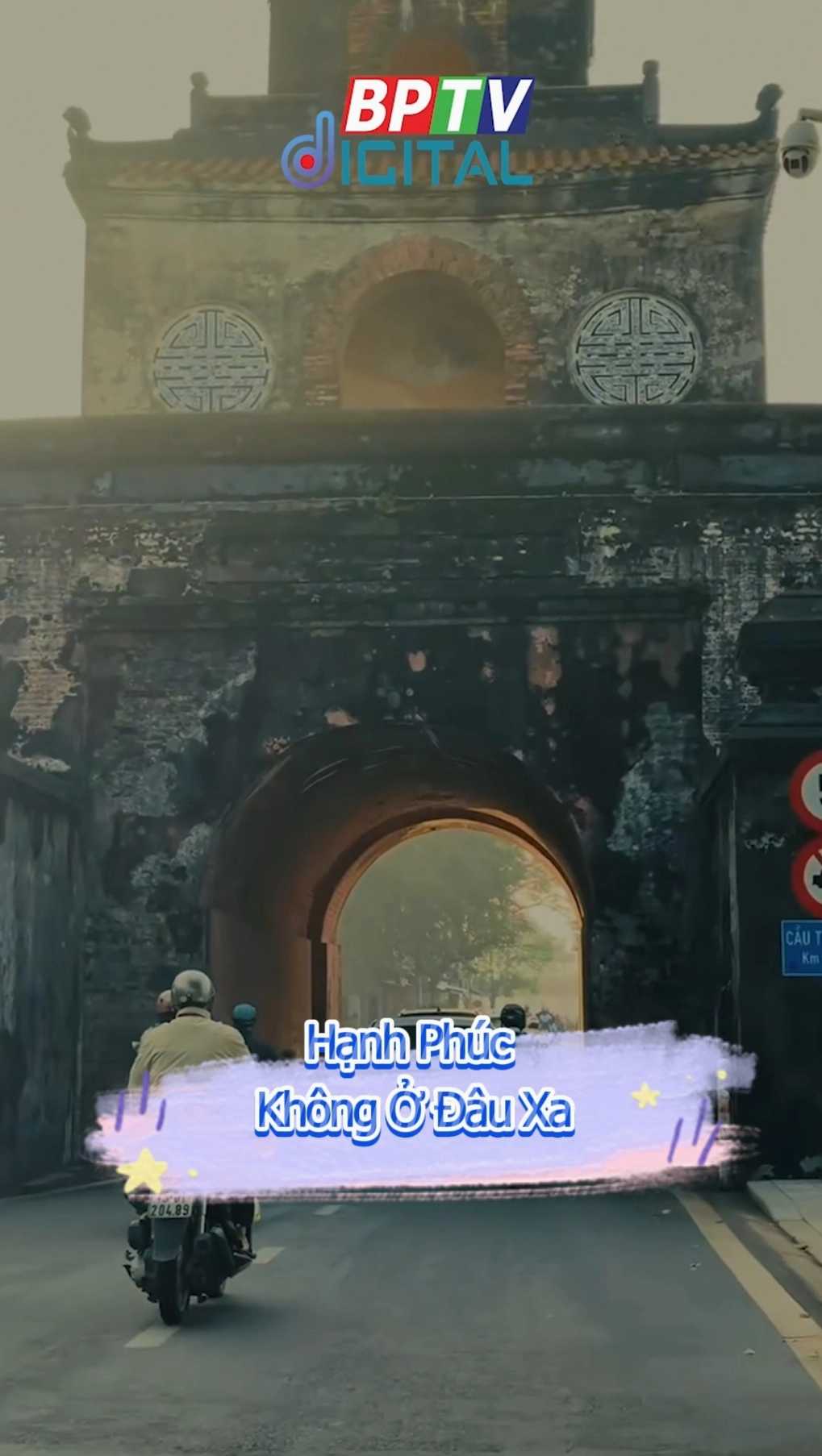 Hạnh phúc không ở đâu xa, mà nó ở ngay đây, trong từng khoảnh khắc của cuộc sống này