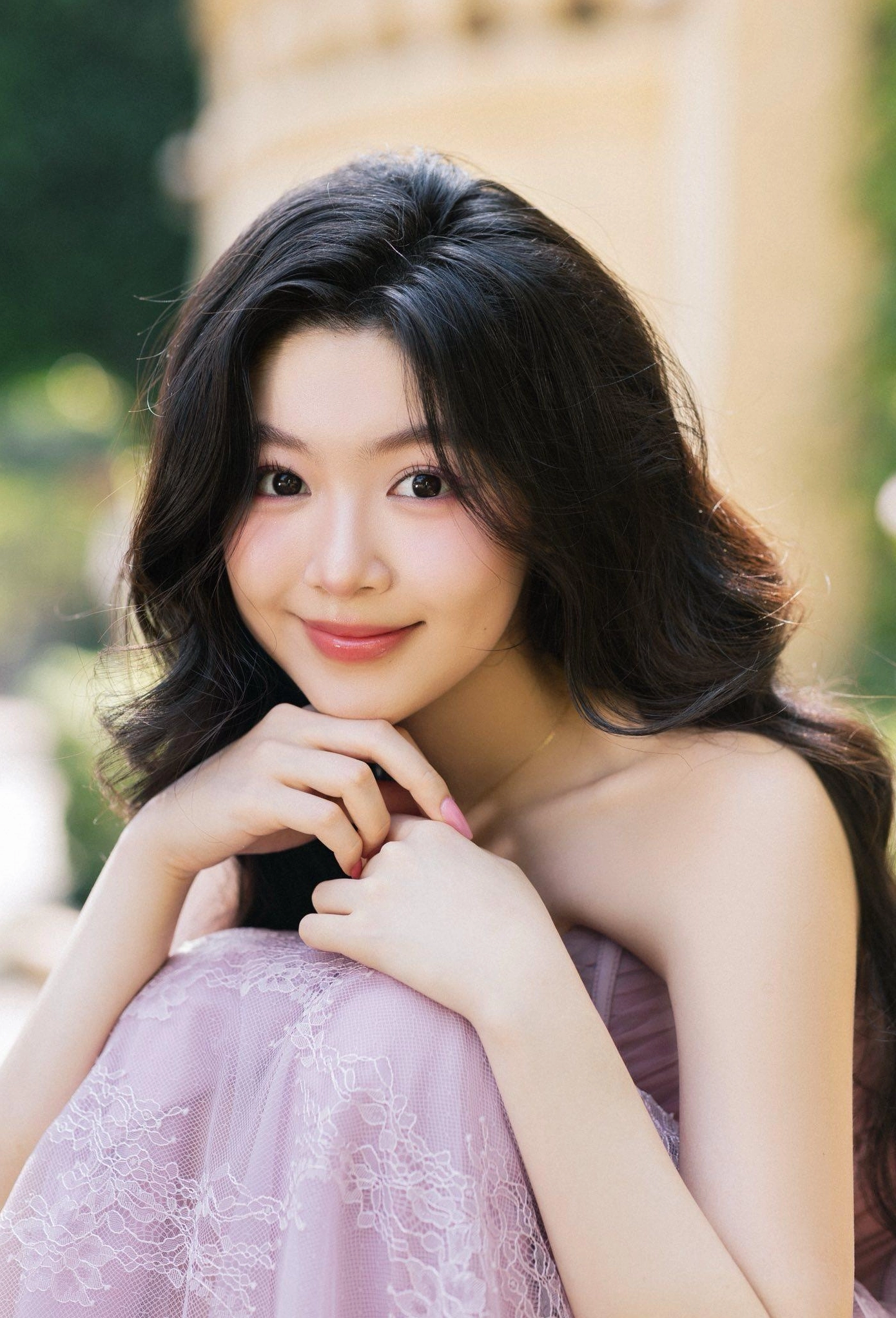 Hình ảnh gợi về quá khứ của Muộn Du Bình