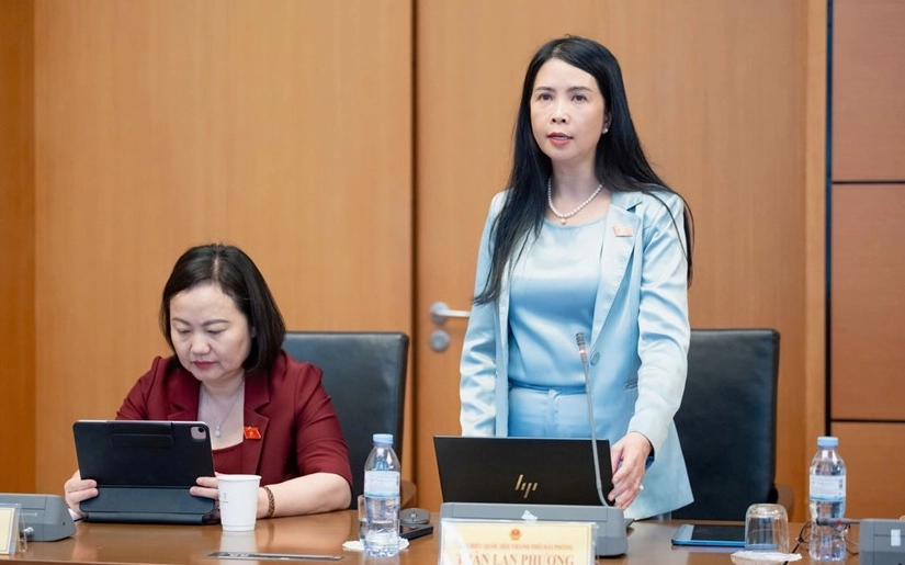 Hình ảnh Huỳnh Tiểu Hương - một tấm lòng vàng
