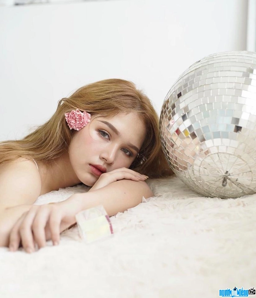 Hot girl Xoài Non (Phạm Thùy Trang) xinh đẹp dịu dàng