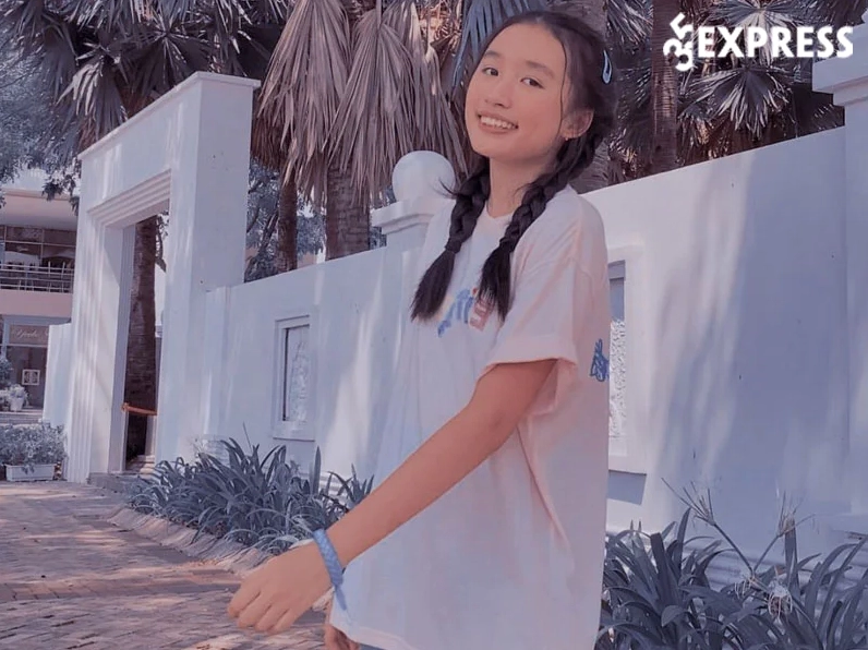 Jenny Huỳnh và những thành công vang dội từ kênh YouTube