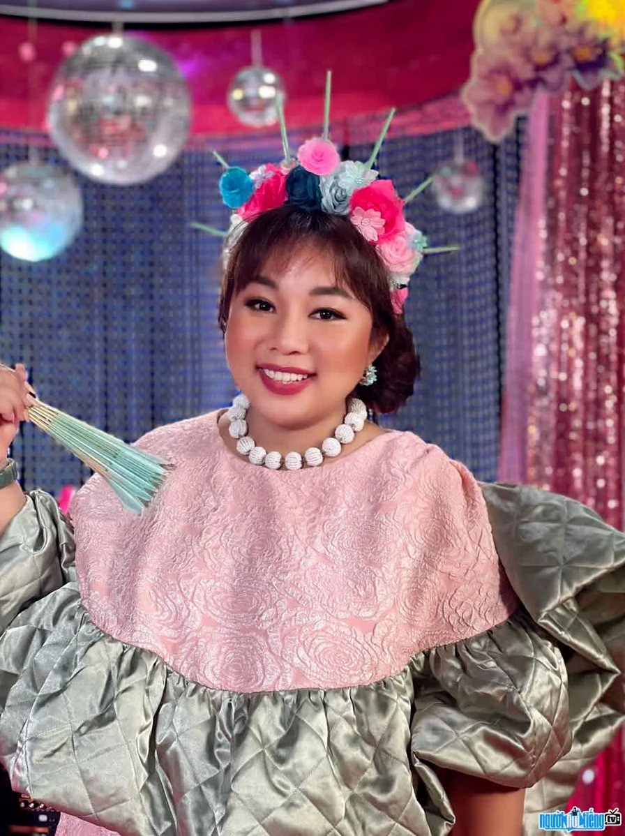 kim-dao-la-ai-he-lo-cuoc-doi-nu-nghe-si-hai-kien-cuong-sau-6_418