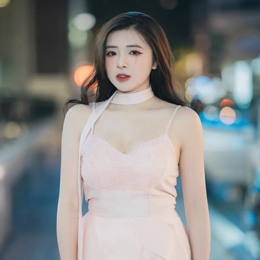 Mochiii tên thật là Nguyễn Thị Thu Bình sinh năm 2000 tại Thái Bình