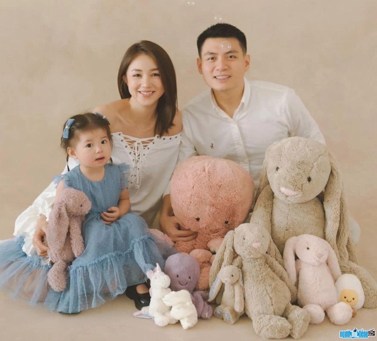 Nguyễn Hải Long hạnh phúc bên gia đình nhỏ