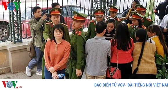 nguyen-thi-vung-la-ai-giai-ma-danh-tinh-va-vu-an-chan-dong-n_158