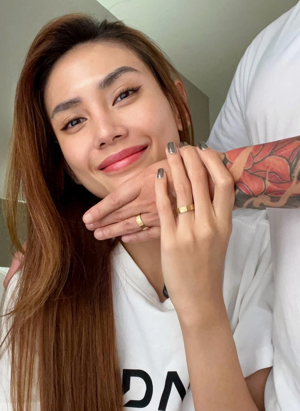 Những màn cầu hôn "chấn động" năm 2023, toàn cái tên đình đám ấn tượng- Ảnh 6.