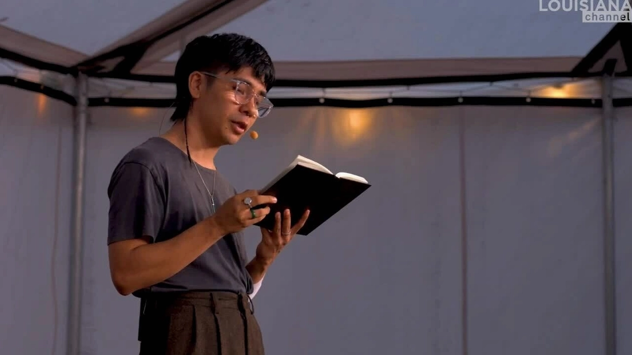 Ocean Vương đọc thơ 'Time is the Mother'