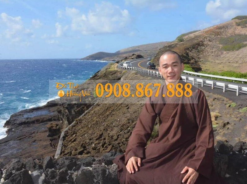 Thầy Thích Tâm Nguyên