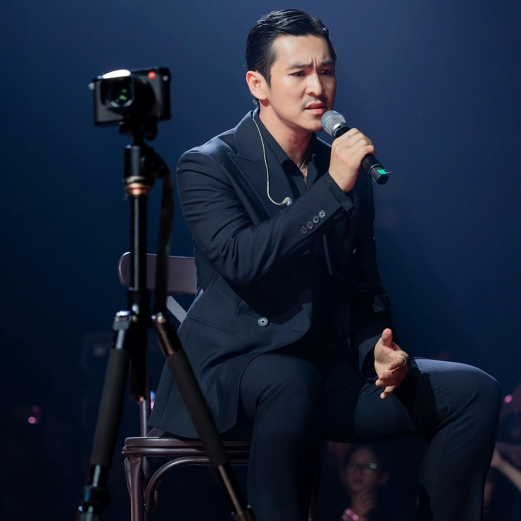 Thiên Minh: Hot boy rời showbiz 14 năm, trở lại lấy nước mắt triệu người - Hình ảnh thời điểm tái xuất