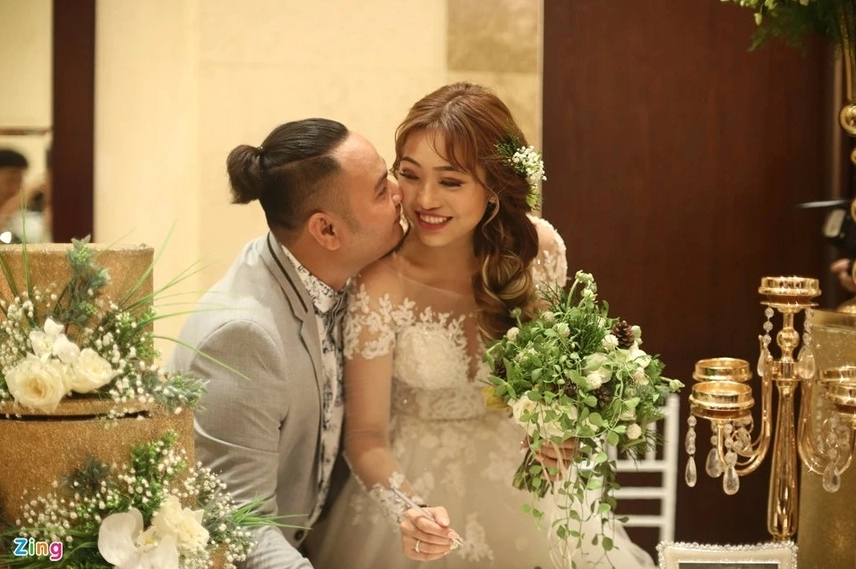 Tình cảm của Thái Vũ FAPtv và vợ Yến Phụng